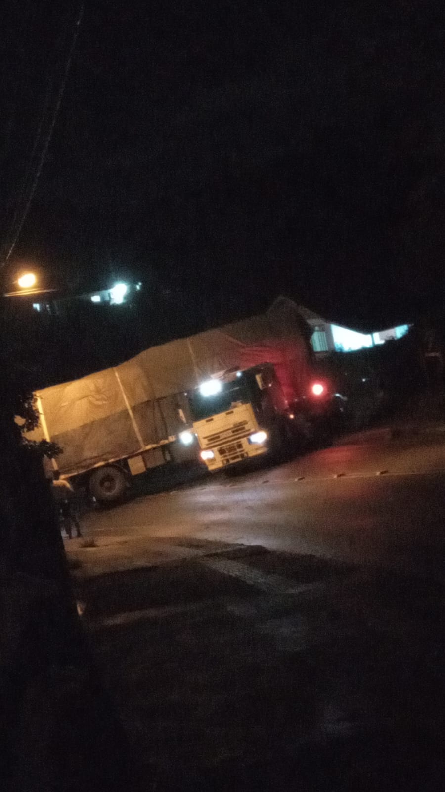 curtume caminhão