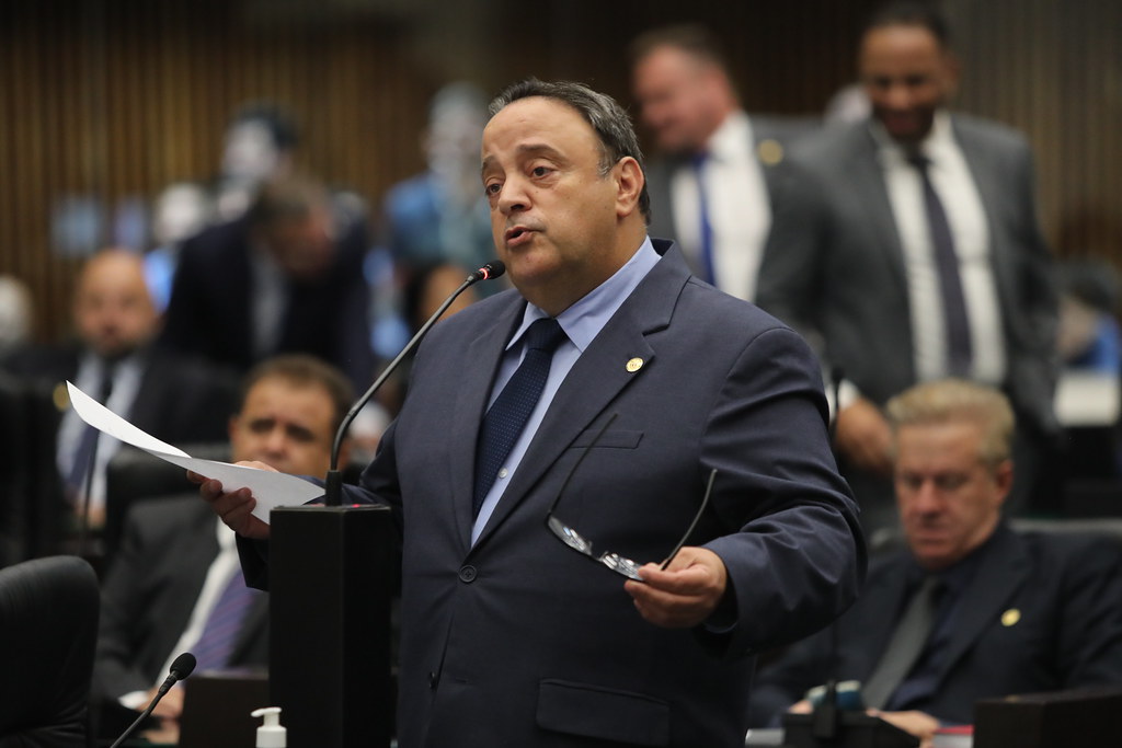 BAKRI (ORLANDO KISSNER)