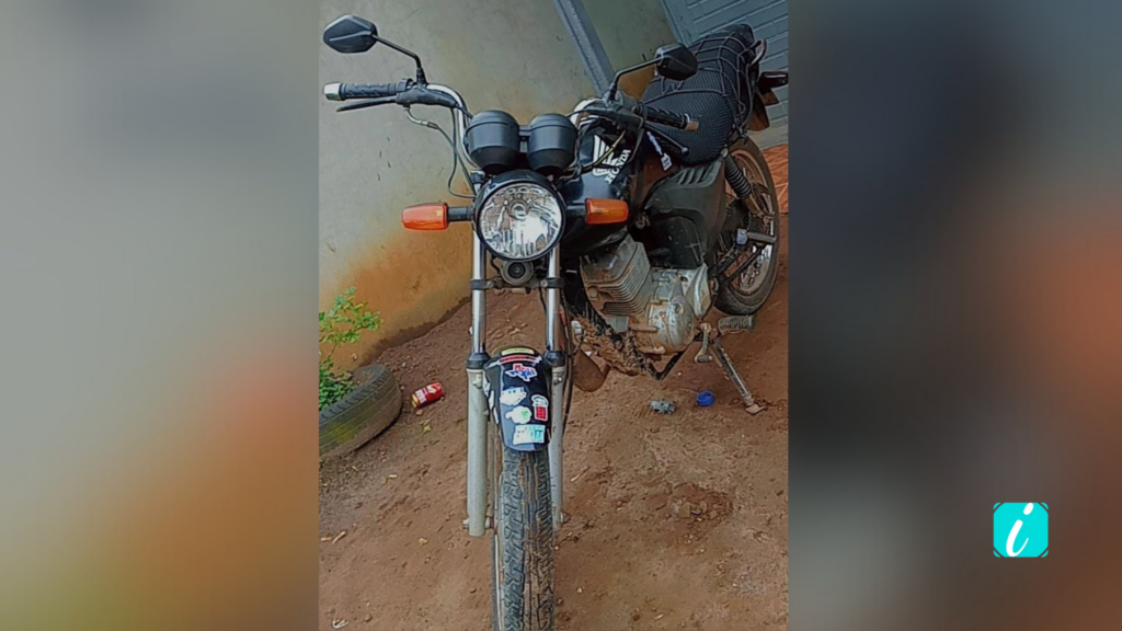 motocicleta furtada