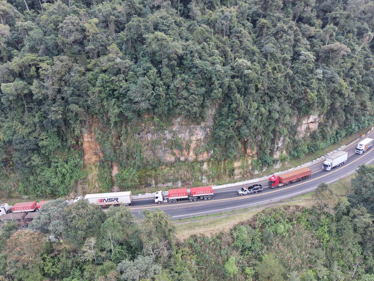 Obras na BR-277 na Serra da Esperança terão sistema Pare e Siga a partir de segunda-feira (27)